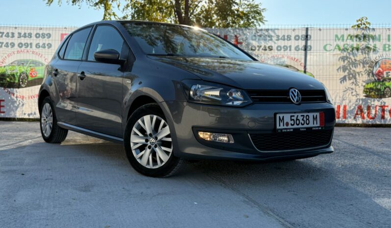 
								Volkswagen Polo 2013, 1.2 benzină, 12 luni Garantie, și în = RATE = full									
