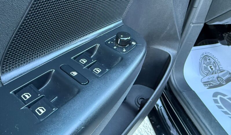 
								Vw Golf VI 2011, 1.6 Diesel full									