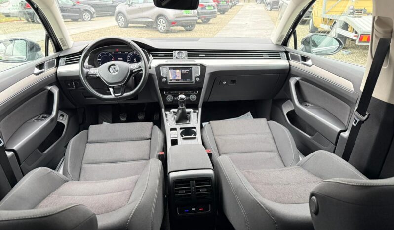 
								Vw Passat B8 Virtual Cockpit 2017, 2.0 Diesel, 190CP full									