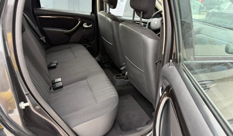 
								Dacia Duster 2011, 1.6 Benzina full									