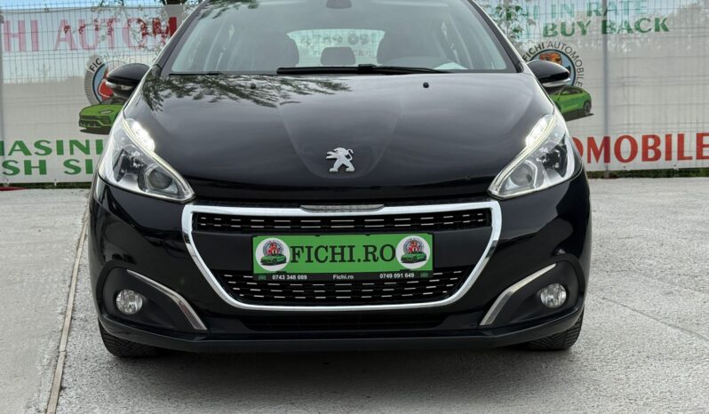 
								Peugeot 208 2019, 1.2 Benzina full									