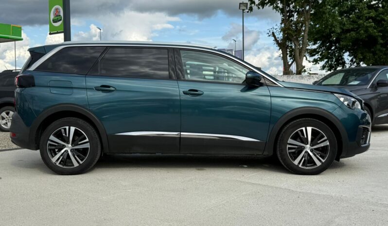 
								Peugeot 5008, 1.5 Diesel full									